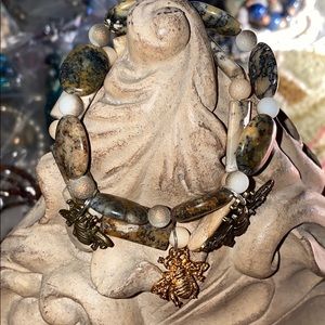 Honey 🍯 🐝 stackable wood stretch bracelet